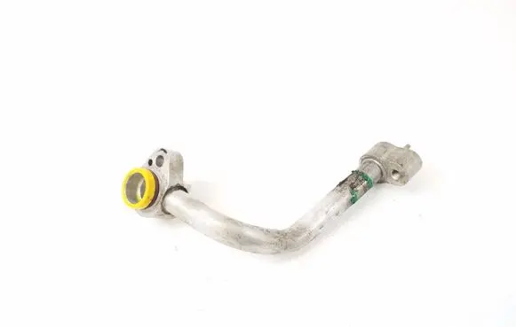 Air conditioning (A/C) pipe/hose