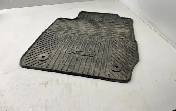 Ford Fiesta Front floor mat 8A6J13011FB