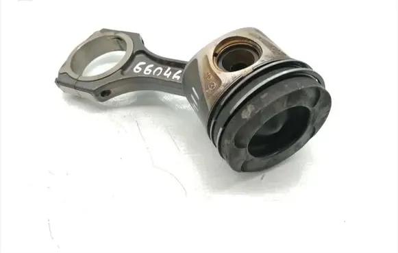 Opel Vivaro Piston with connecting rod 