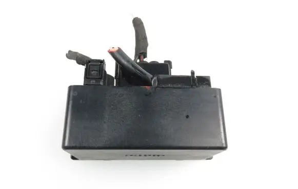 Mercedes-Benz C W203 Glow plug pre-heat relay 
