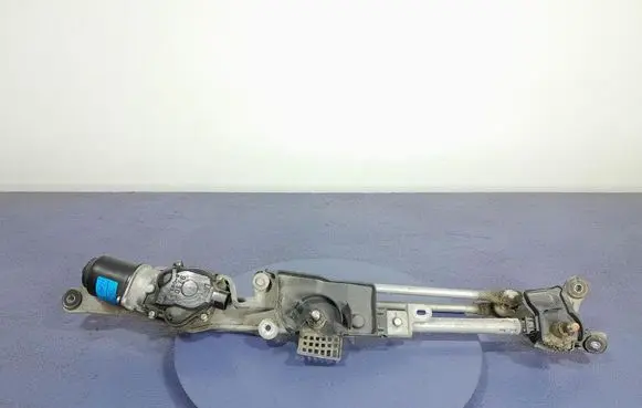 Mazda 2 Front wiper linkage and motor DF716737X