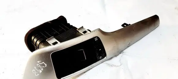 Chevrolet Captiva Dash center air vent grill 080131