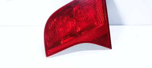Audi A4 S4 B7 8E 8H Tailgate rear/tail lights 8E9945094