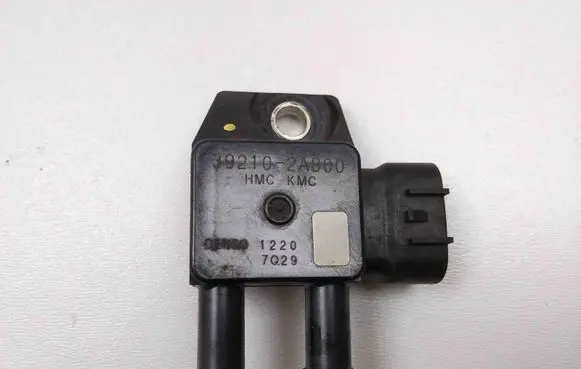 Toyota Verso-S Exhaust gas pressure sensor 392102A800