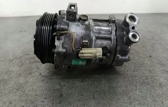 Opel Vectra C Air conditioning (A/C) compressor (pump) 
