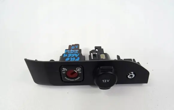 Toyota Proace 12 V Socket (front) 98160575ZD