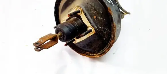 Mazda 323 Brake booster 85204603