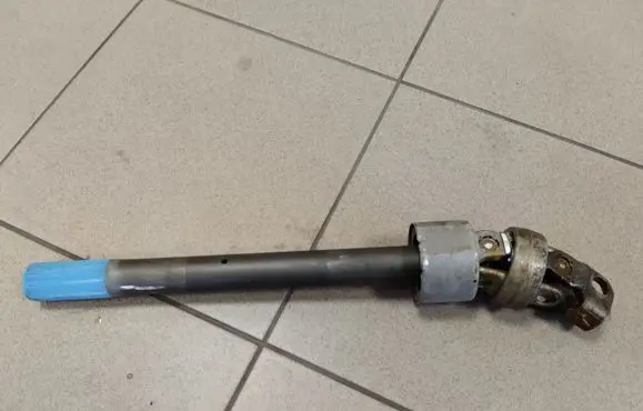 Audi A8 S8 D2 4D Steering column universal joint