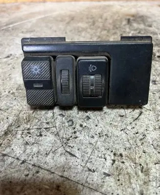 Volkswagen Transporter - Caravelle T4 Headlight level height control switch 701858099