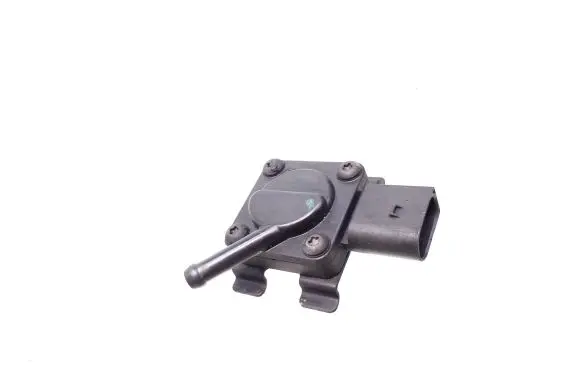 BMW 5 E60 E61 Exhaust gas pressure sensor 7789219 13627789219