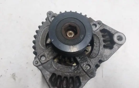 Ford Fusion Generator/alternator 3M5T10300PD 30795422 104210357