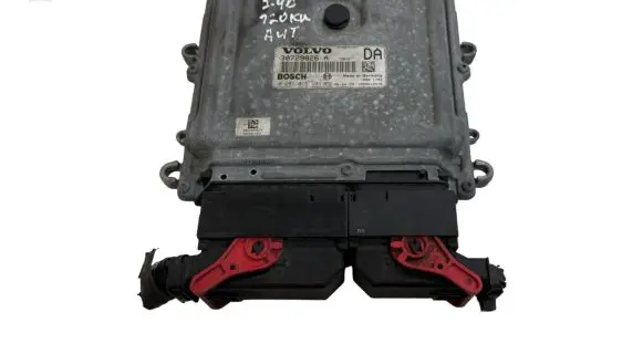 Volvo V70 Engine control unit/module 30729826A 1039S12418 0281012103