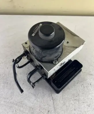 Volkswagen Touareg I ABS Pump 7L0614111F 7L0907379E 00008654D0