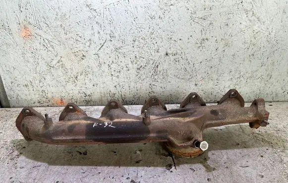 BMW 4 F32 F33 Exhaust manifold 8519607