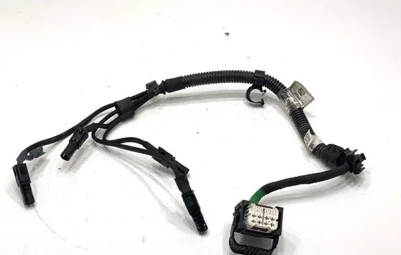 BMW 5 G30 G31 G38 other engine part 7580077