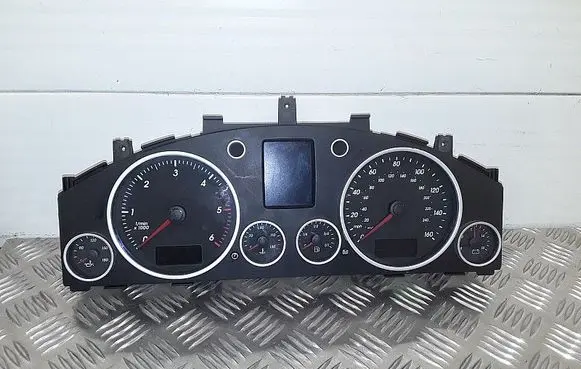 Volkswagen Touareg I Speedometer (instrument cluster) 6033ec2145