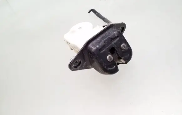 Subaru Forester SH Tailgate/trunk/boot lock/catch/latch 8225