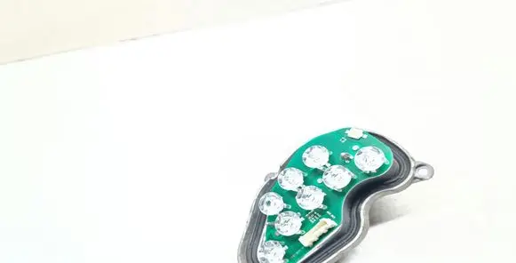 Front indicator light