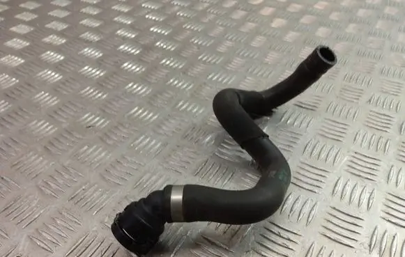 BMW 5 F10 F11 Engine coolant pipe/hose 9170347
