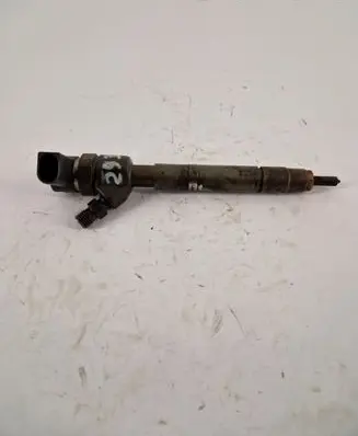 Mercedes-Benz E W211 Fuel injector 0445110177