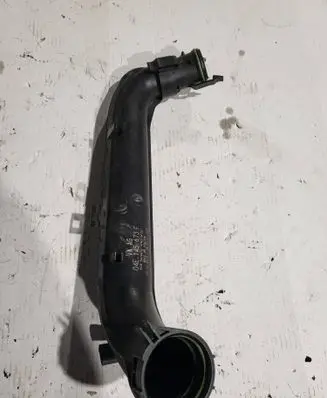 Skoda Octavia Mk3 (5E) Intercooler hose/pipe 04E145673F