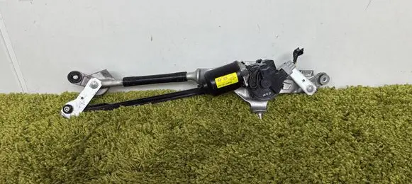 KIA Stinger Front wiper linkage and motor 98110-j5000 98100-j5000