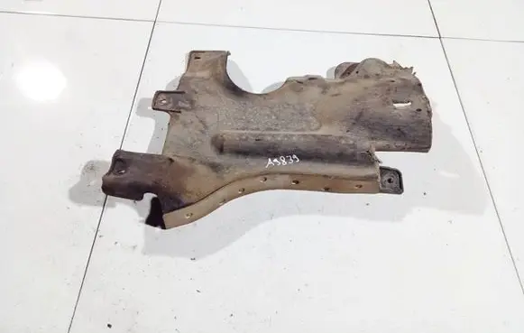 Alfa Romeo 159 Engine splash shield/under tray