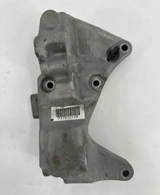 Volvo S90, V90 Generator/alternator bracket 31670108 P31670108