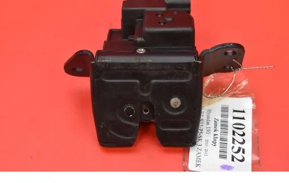 Hyundai i30 Tailgate/trunk/boot lock/catch/latch 812302L000