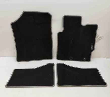 Toyota Yaris Car floor mat set PZ410B035HBN