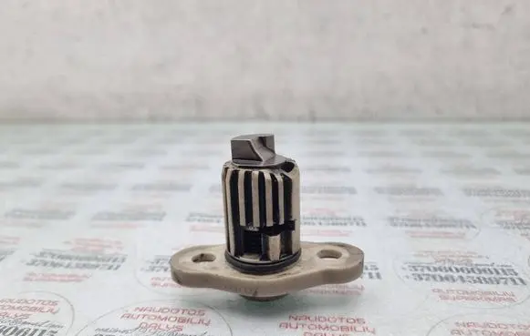 Volkswagen PASSAT B5 Reversing light switch sensor