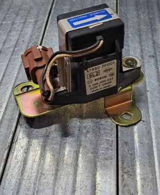 Nissan Terrano ESP acceleration yaw rate sensor 479307F001 0265005037
