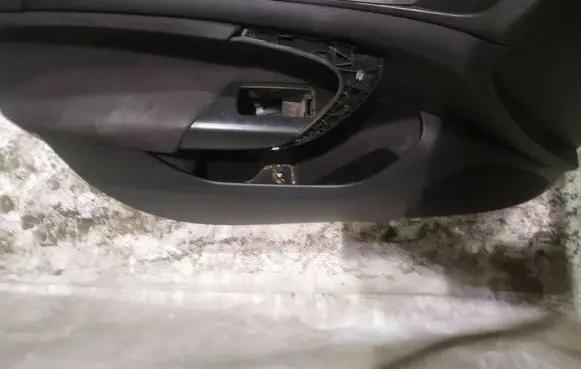 Opel Insignia A Front door card panel trim 