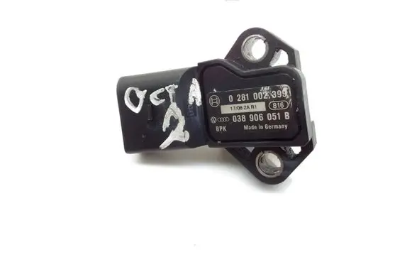Skoda Octavia Mk2 (1Z) Air pressure sensor 0281002399 038906051B
