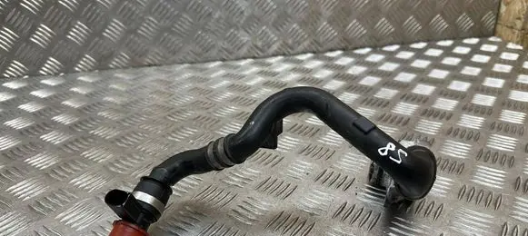 Mercedes-Benz E C207 W207 Breather/breather pipe/hose A6420101791