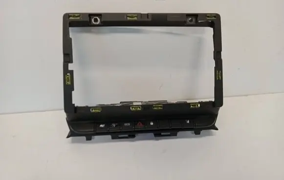Renault Trafic III (X82) Central console control unit 283E8074R