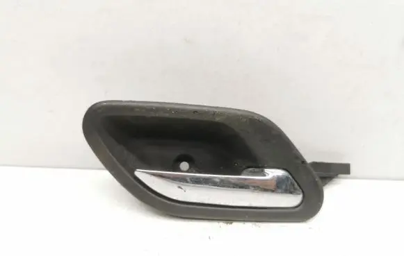 BMW 5 E39 Front door interior handle 8226050