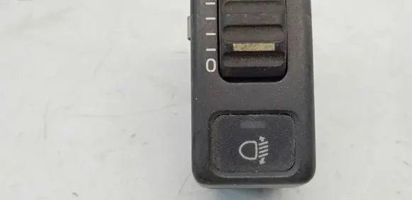 Volvo S70 V70 V70 XC Headlight level height control switch 9162960