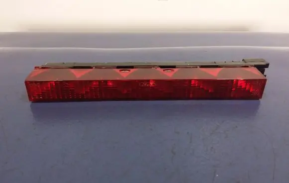 Ford Mondeo Mk III Boot/trunk interior light 1S7113A613AE