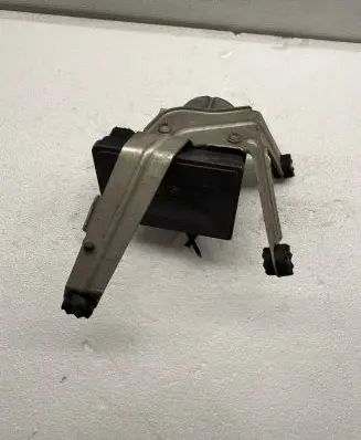 BMW i3 ABS Pump 6885428