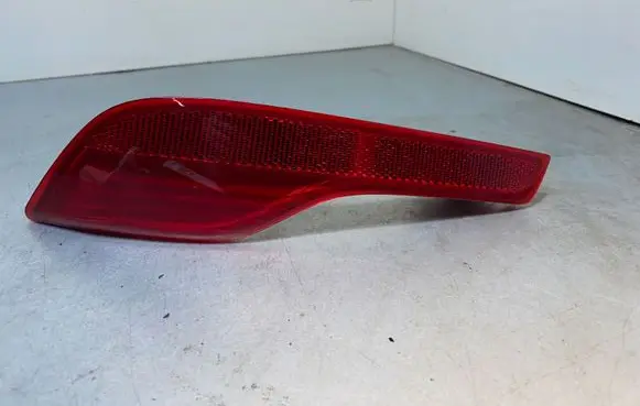 Honda CR-V Rear tail light reflector W3610