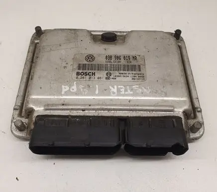 Audi A6 S6 C6 4F Engine control unit/module ECU 038906019NR 0281013081