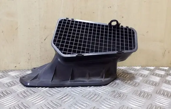 Audi Q5 SQ5 Cabin air duct channel 8K2819904A 8K2819408