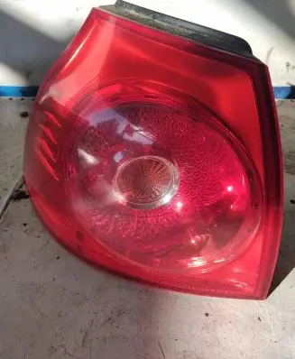 Volkswagen Golf V Rear/tail lights 1K6945095Q 89398375