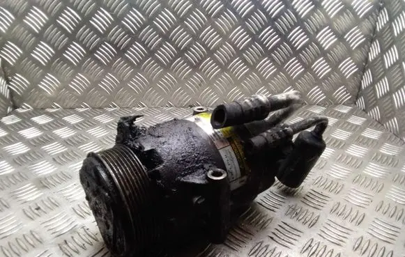 Renault Espace - Grand espace IV Air conditioning (A/C) compressor (pump) 8200067915
