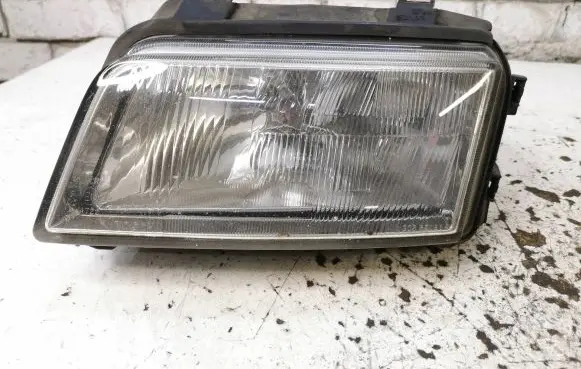 Audi A4 S4 B5 8D Headlight/headlamp 8D0941029B