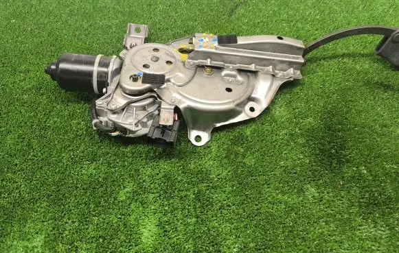 Tailgate/trunk/boot lift motor