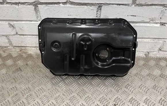 Audi Q7 4L Oil sump 06E103600C