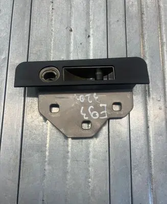 BMW 3 E92 E93 Convertible roof lock/latch 7145936