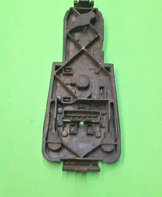 Volkswagen PASSAT Tail light bulb cover holder 321945257